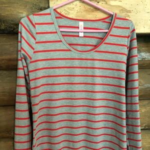 GUC S Lularoe Lynnae red and grey stripe